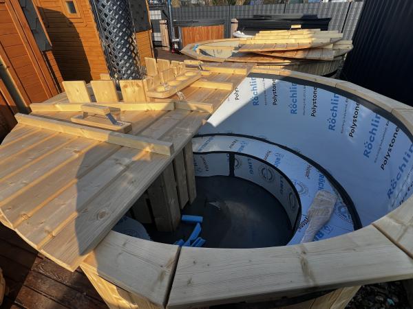Hot tub 200cm Kunstoff mit inkl/ Holzofen, Holzdeckel, Edelstahl ringe
