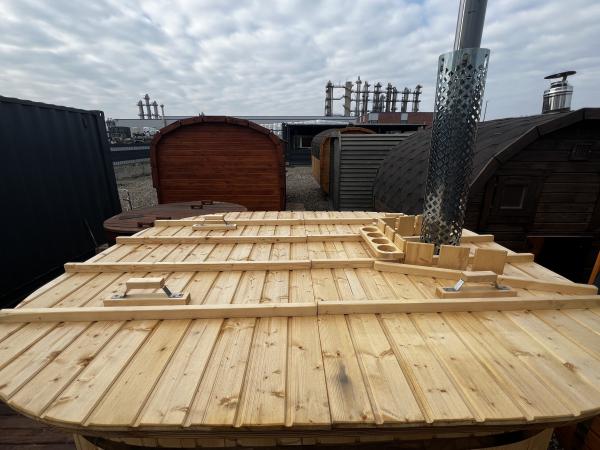 Hot Tub 200 x 170cm Kunststoff, mit inkl/ Holzofen, Holzdeckel, Edelstahlringe